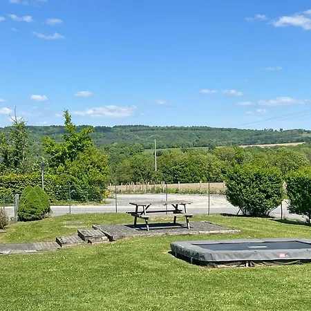 Marie-francinne Vila Durbuy